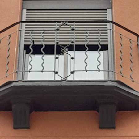 Habitaciones Familiares Con Bano Privado Lf - Sin Ascensor Zaragoza Buitenkant foto
