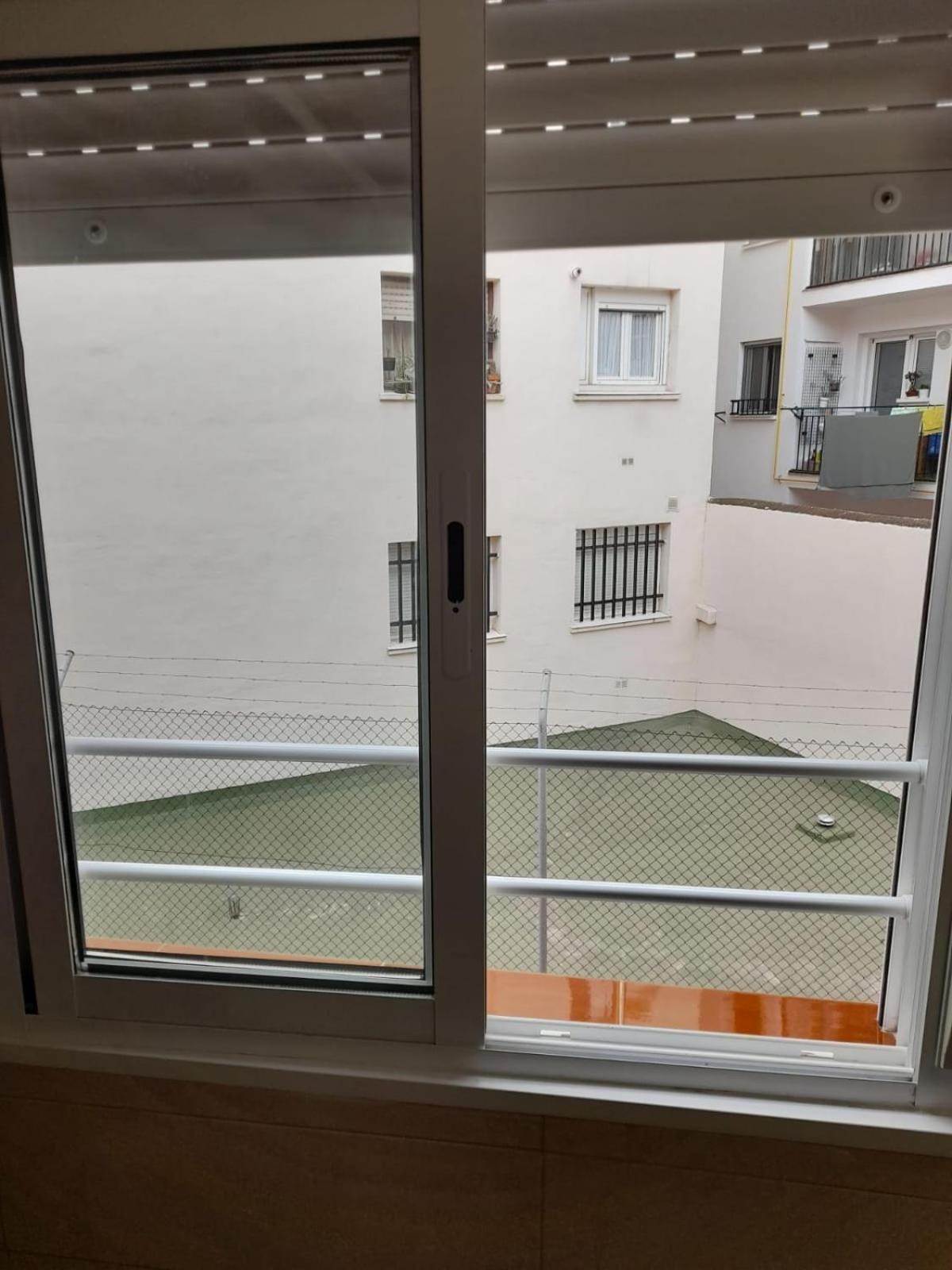 Habitaciones Familiares Con Bano Privado Lf - Sin Ascensor Zaragoza Buitenkant foto