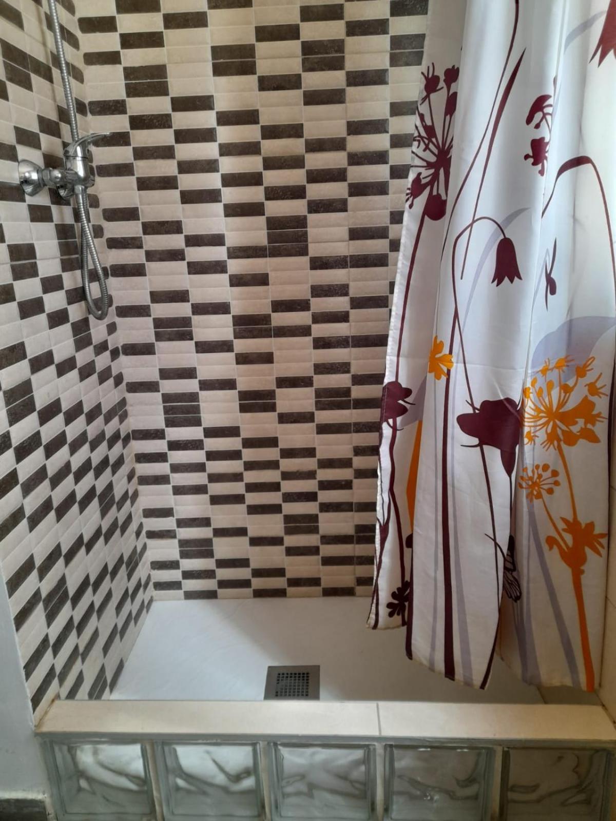 Habitaciones Familiares Con Bano Privado Lf - Sin Ascensor Zaragoza Buitenkant foto