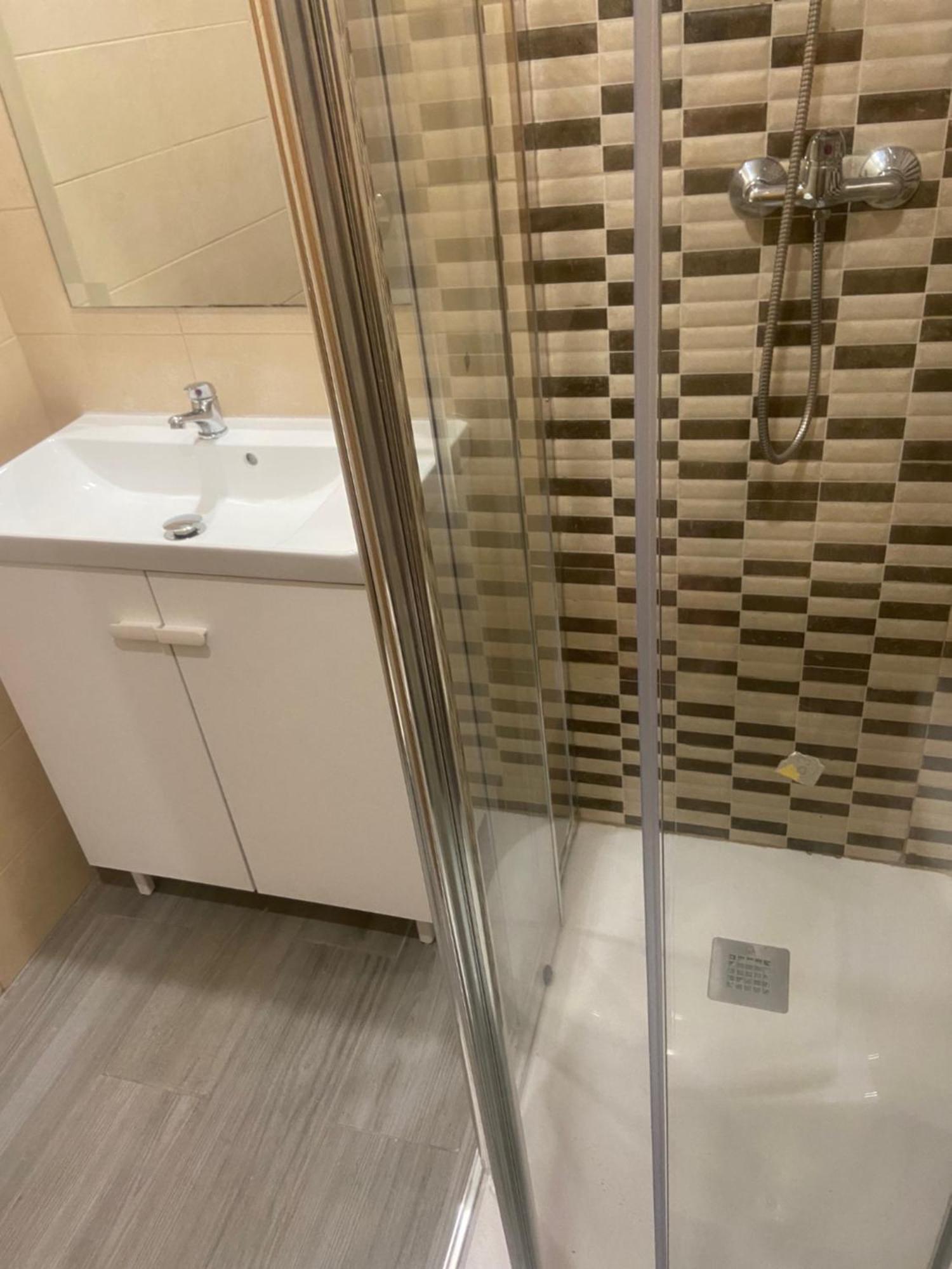 Habitaciones Familiares Con Bano Privado Lf - Sin Ascensor Zaragoza Buitenkant foto
