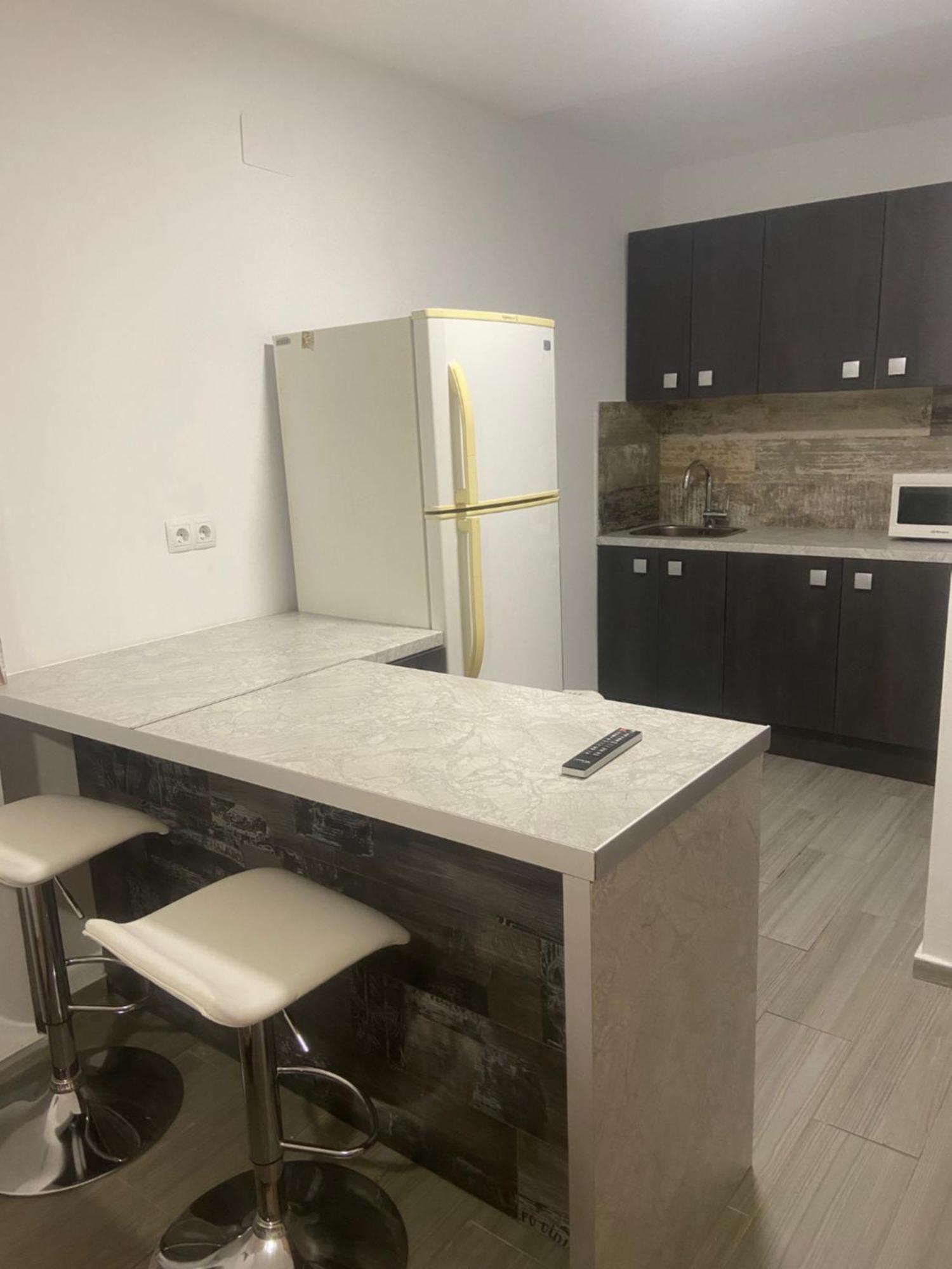 Habitaciones Familiares Con Bano Privado Lf - Sin Ascensor Zaragoza Buitenkant foto